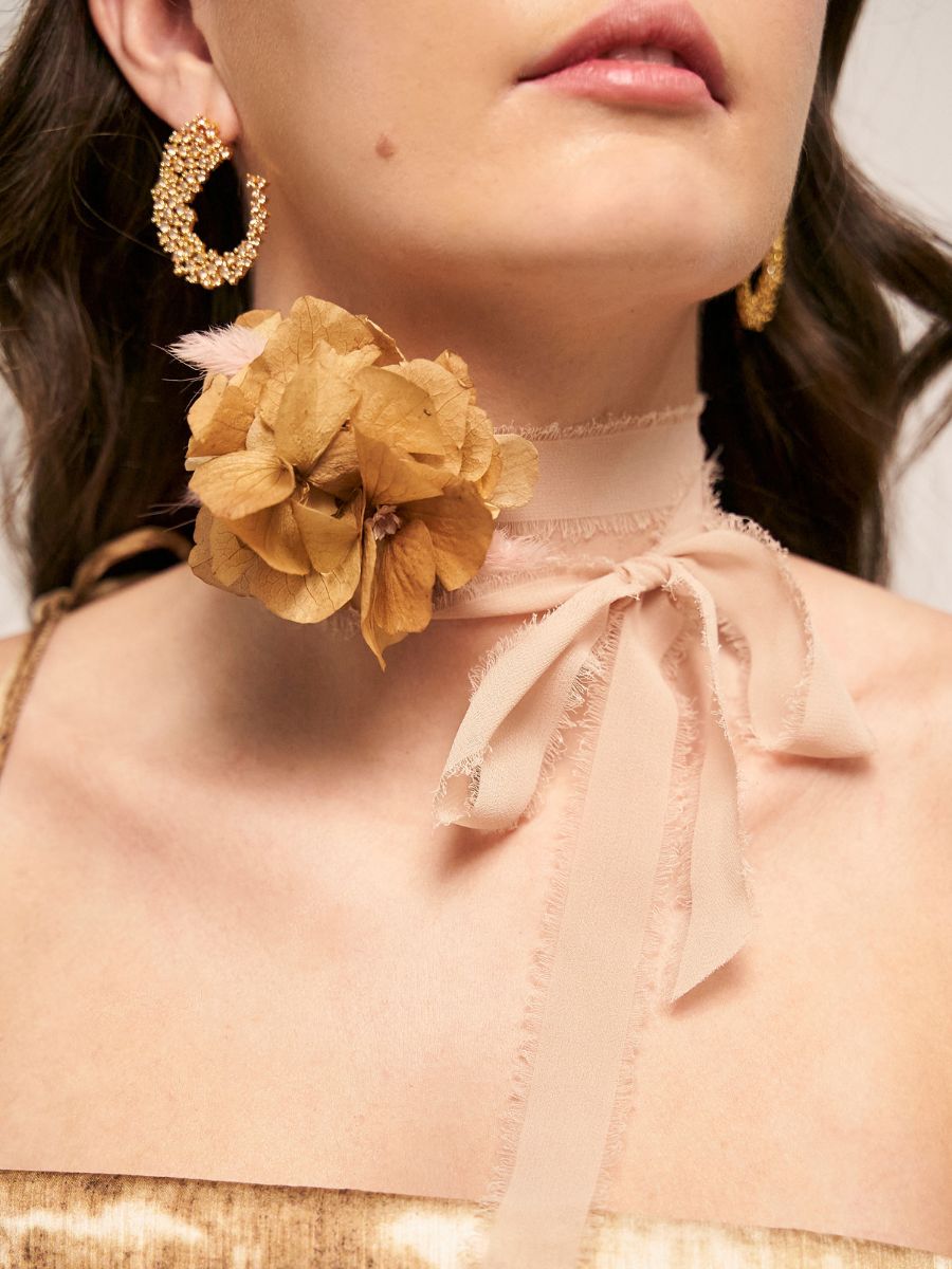 Choker Berta
